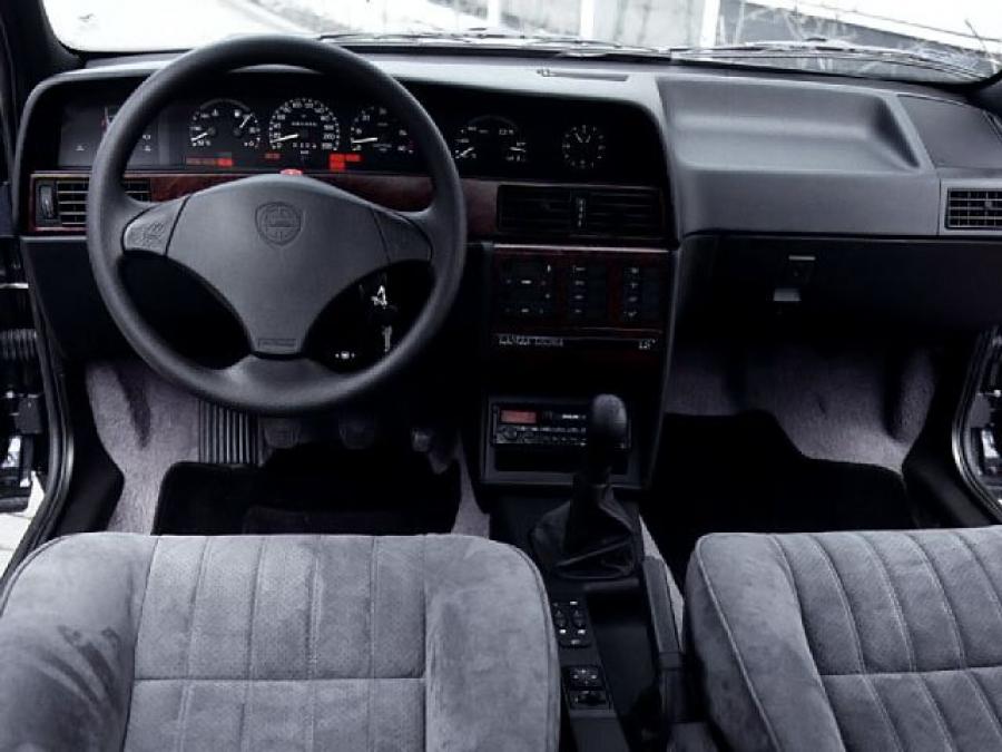  Lancia Dedra 1994 года  (фото 2 из 2)